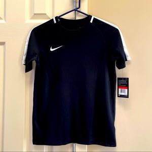 Nike Youth Unisex Dri-fit Top L NWT